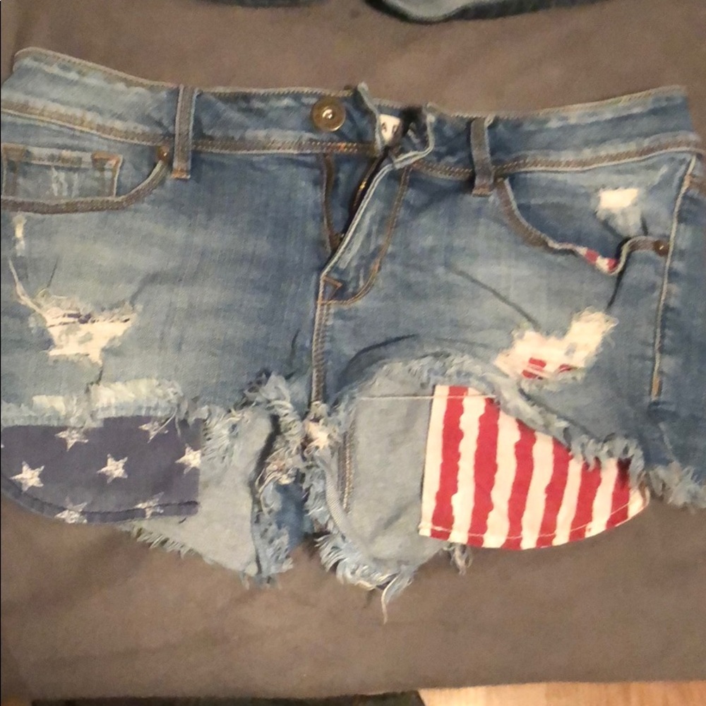 Jean shorts American flag pocket